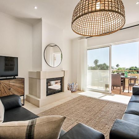 Luxurious First Floor Apartment Sleeps 4 カルヴォエイロ エクステリア 写真